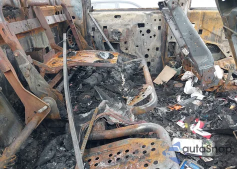 2016 Ford F-250 Lariat z USA, uszkodzony, nr VIN 1FT7W2BT9GEB82584